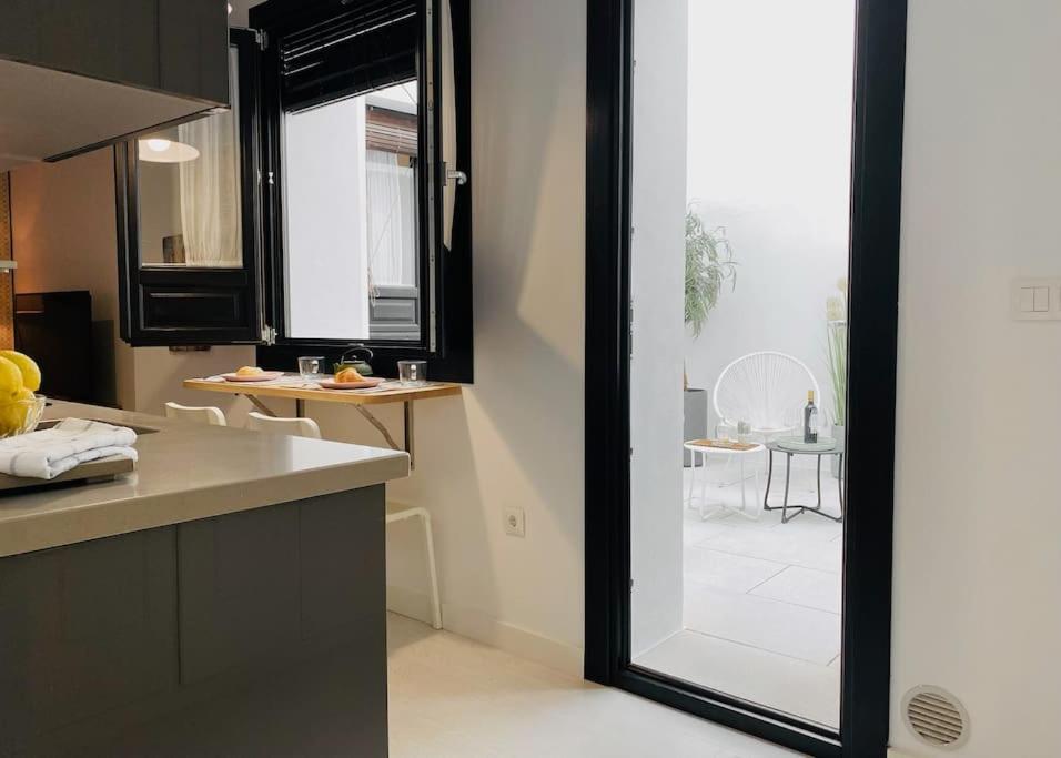 Lovely 2-bed In 1min To Gran Via De Colon By Sharingco *